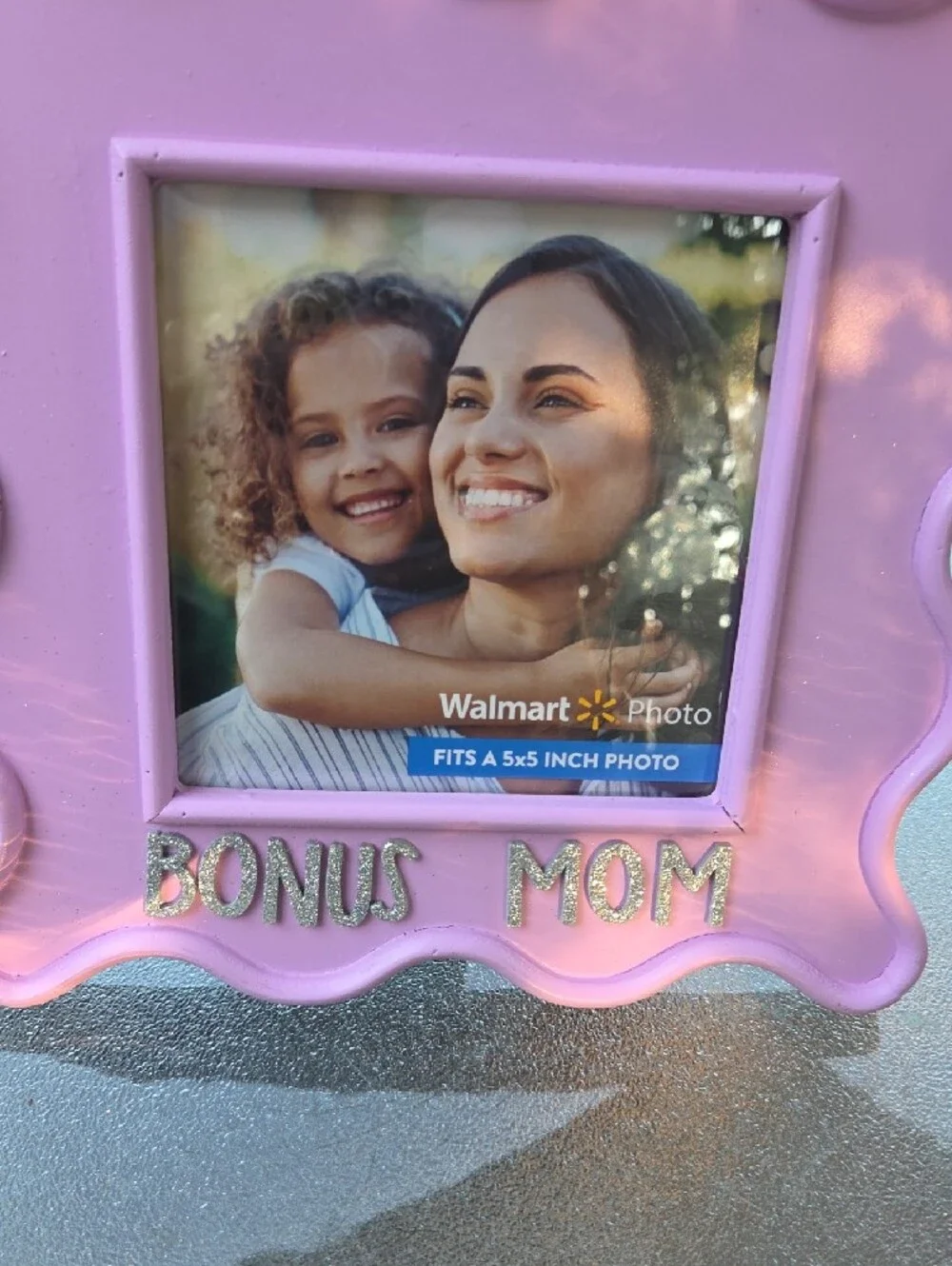 Bonus Mom Lavender Scalloped Photo Frame